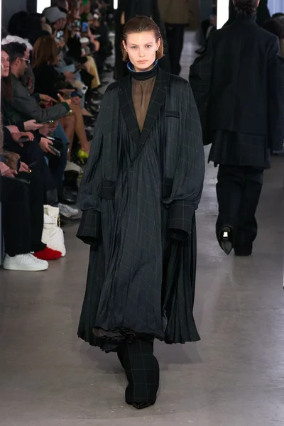 Look 39